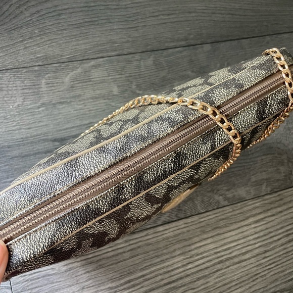 Authentic YSL Yves Saint Laurent vintage canvas Crossbody Bag - Picture 5 of 13